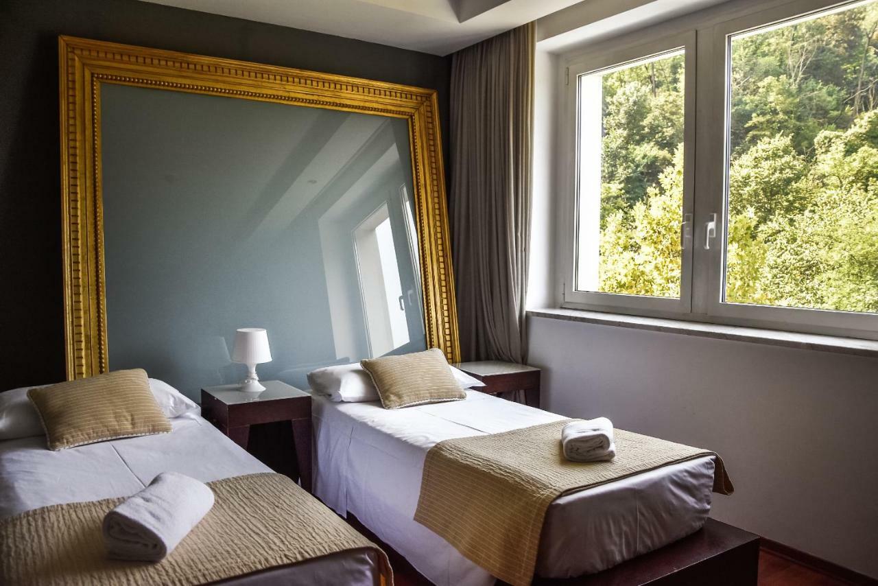 Aston Hotel Pino Torinese Esterno foto